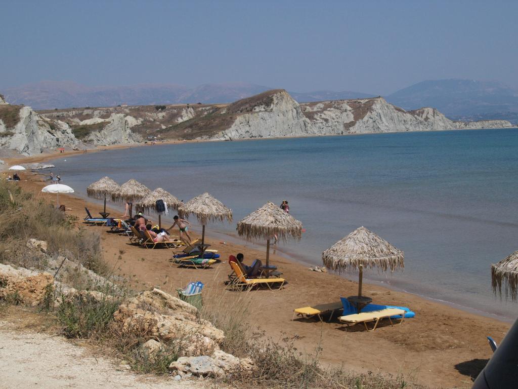 Almyros Studios & Apartments Kounopetra Dış mekan fotoğraf