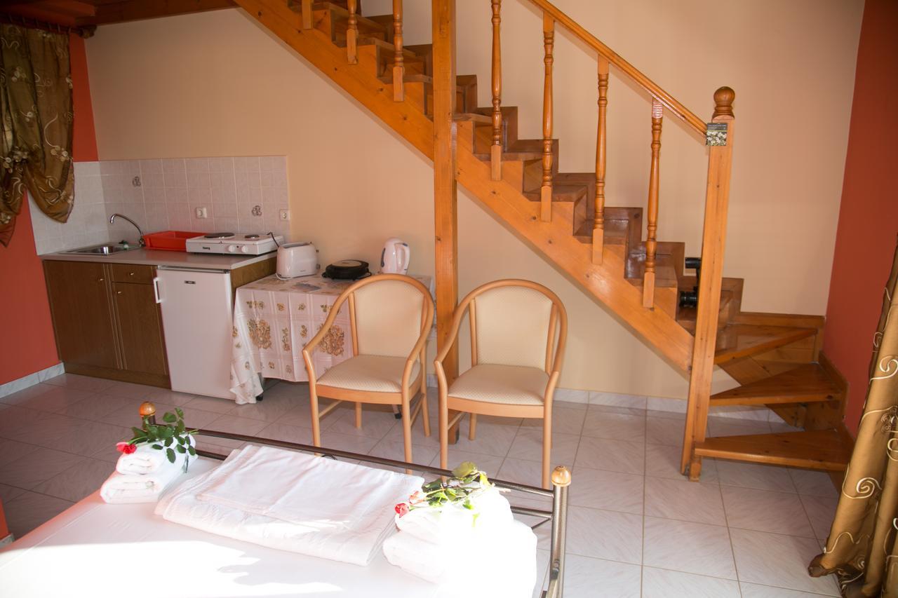 Almyros Studios & Apartments Kounopetra Dış mekan fotoğraf